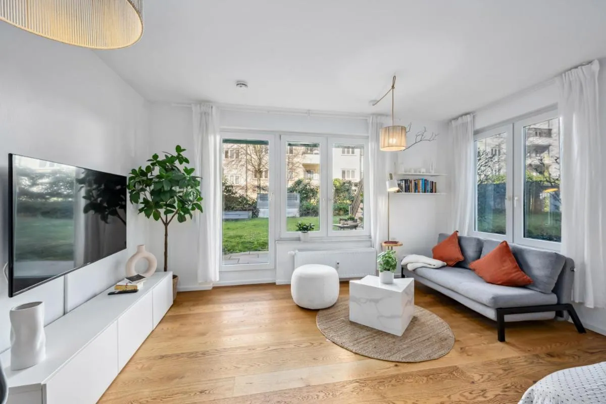 Image 1 of TRABER APARTMENTS Studio Kaffee Terrasse & Parken