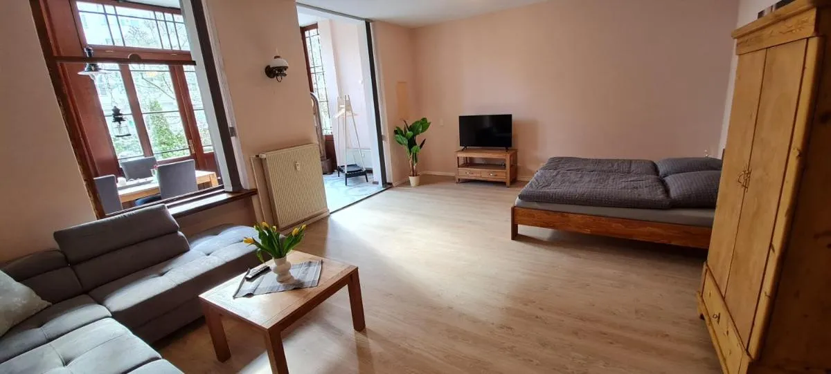 Image 2 of Villa Wintergarten