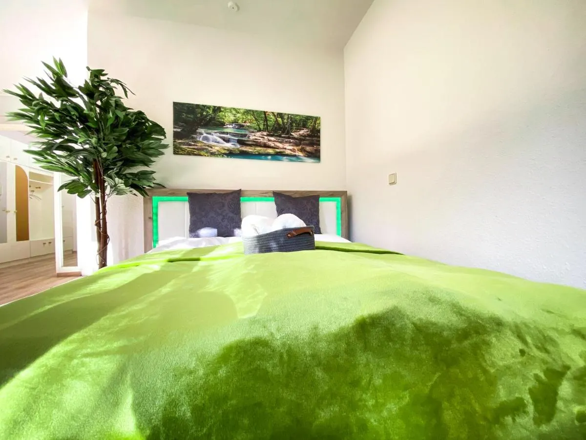 Image 4 of Wohlfühl-Apartment mit kostenfreier Tiefgarage, WiFi & Terrasse