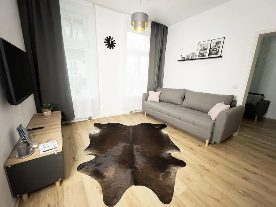 Image of Wohlfühl-Oase mitten in der Stadt – Garten, Grill, Netflix und Drucker