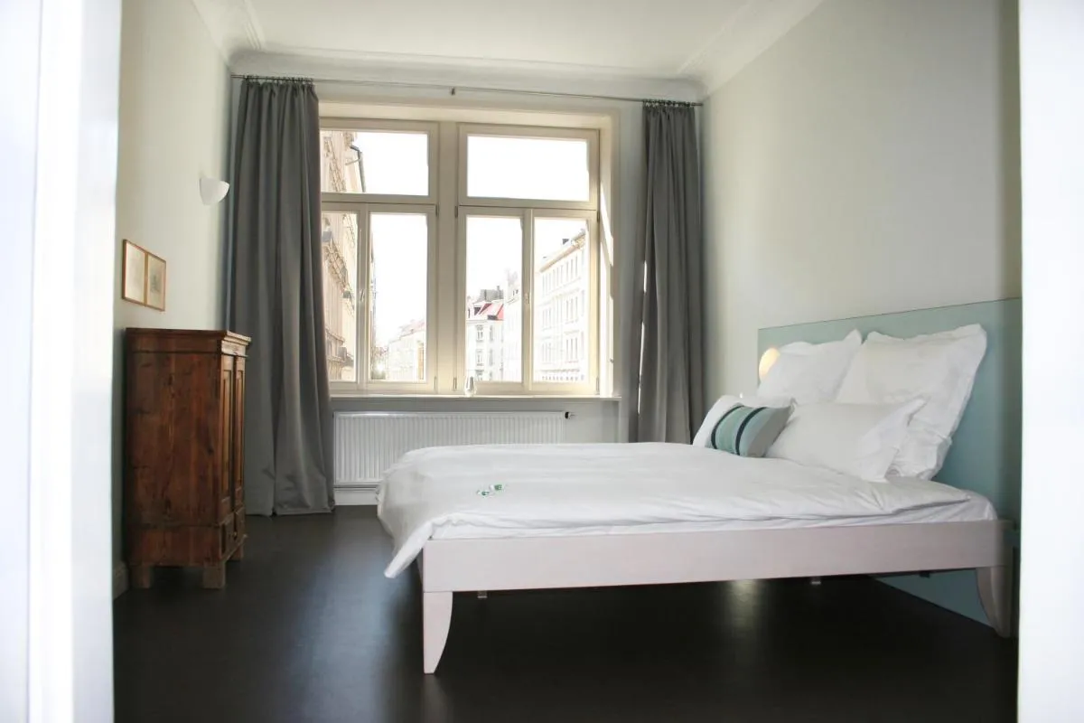 Image 1 of ZeitRaum10