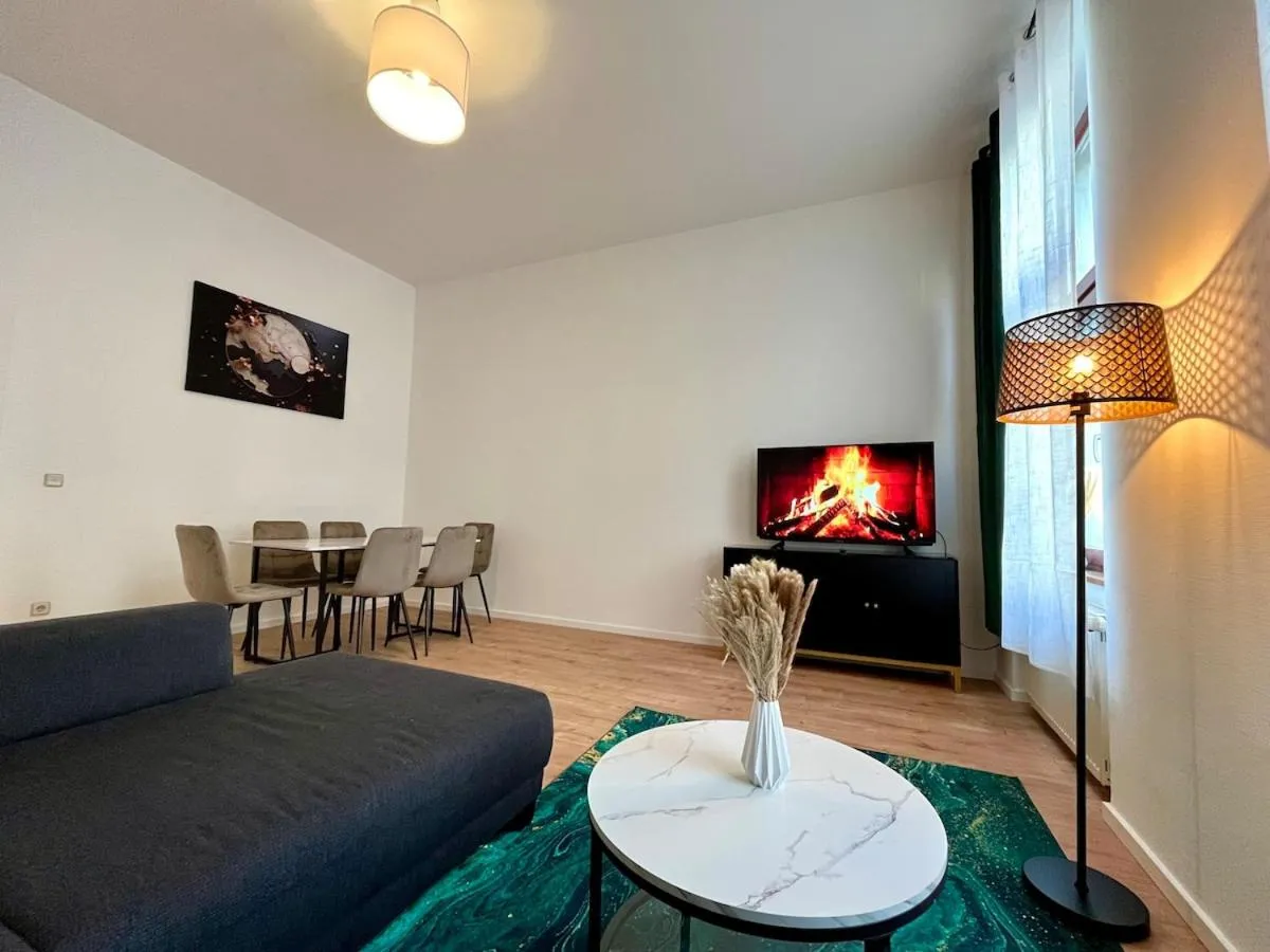 Image 4 of Zu Fuß ins Zentrum, nahe Arena