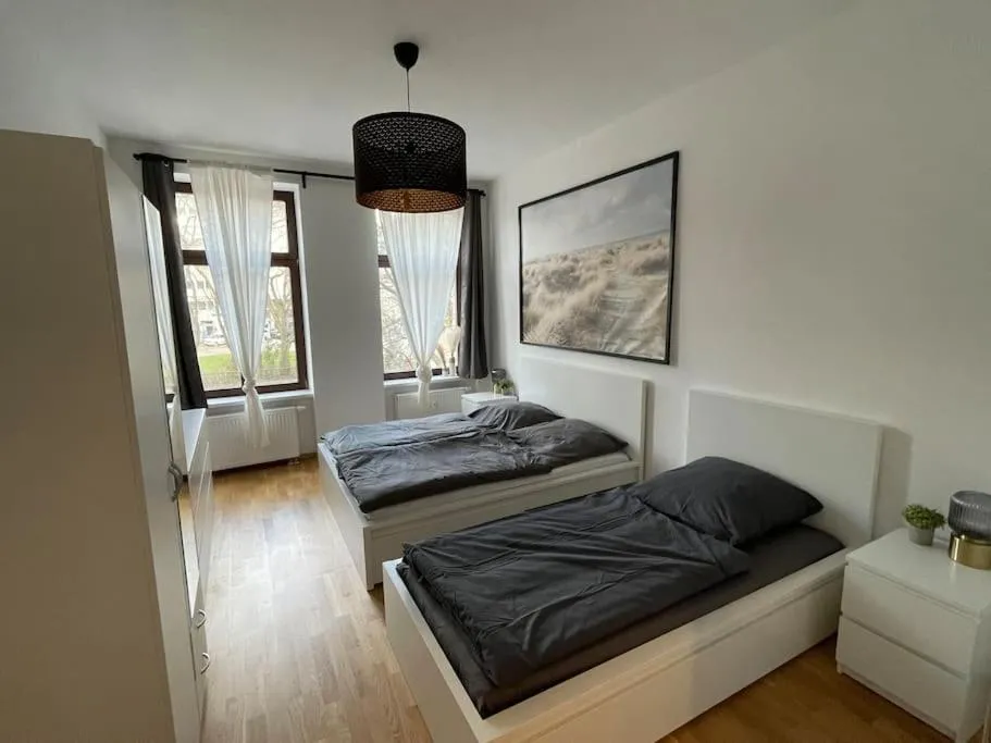 Image 1 of #attraktive Altbauwohnung im Leipziger Zentrum 1 OG links