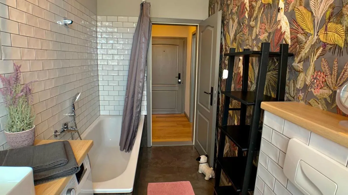 Image 2 of cosy and modern in vibrant west leipzig